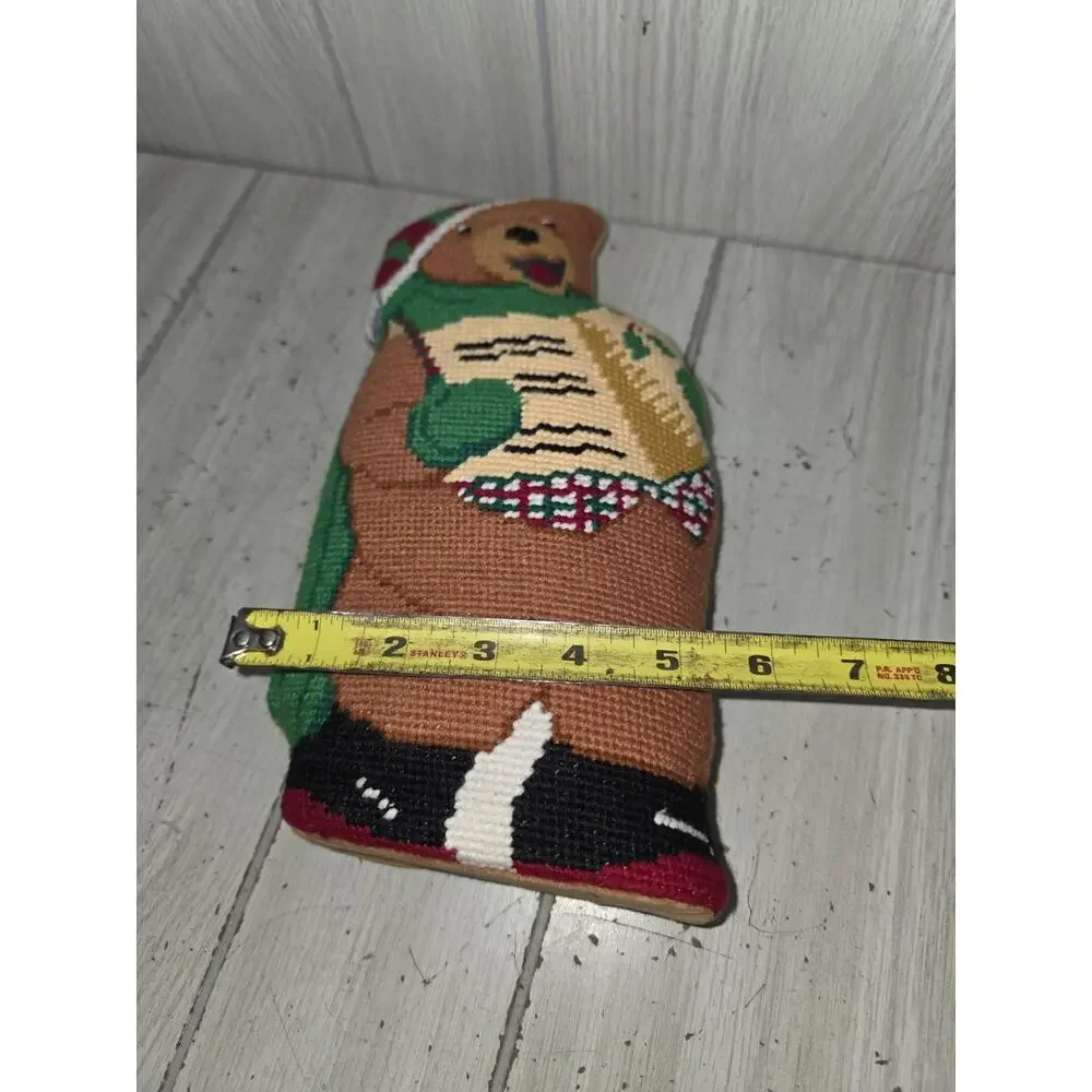 Unbranded wool needlepointe